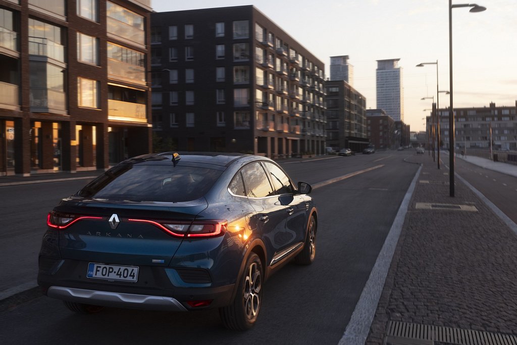 Renault - Arkana e-Tech Hybrid